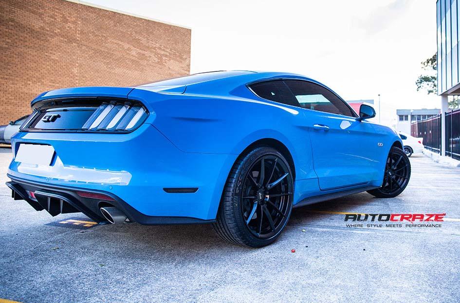 FORD MUSTANG SECTOR SATIN BLACK